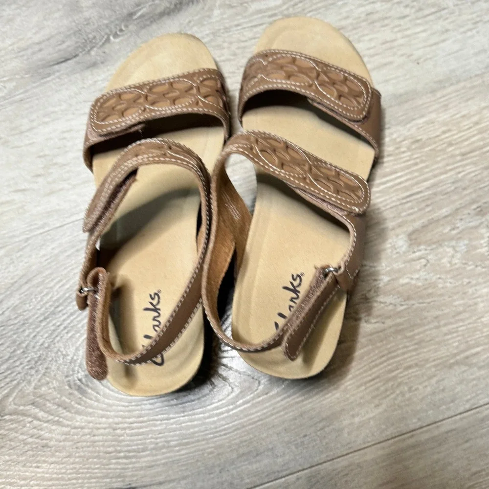 Clarks Lexi Marigold Q Tan Leather Laser Cut Wedge Sandals Size Womens‎ 7